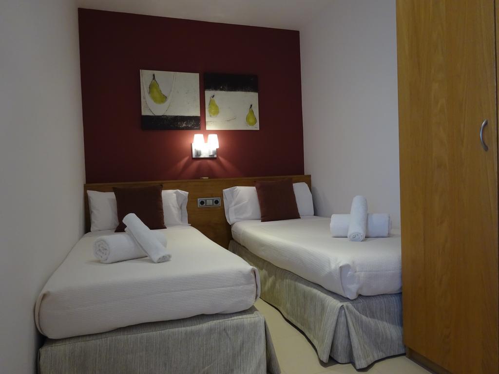 Fisa Rentals Shopping Barcelona Luaran gambar